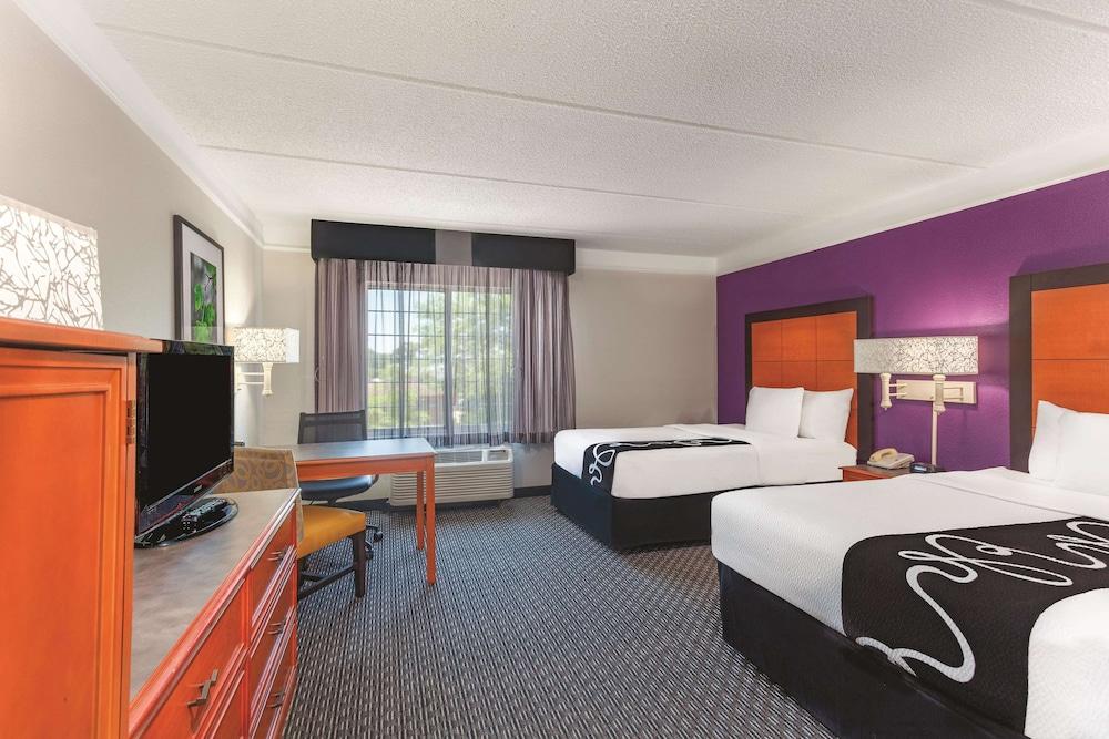 La Quinta By Wyndham Myrtle Beach Broadway Area Εξωτερικό φωτογραφία