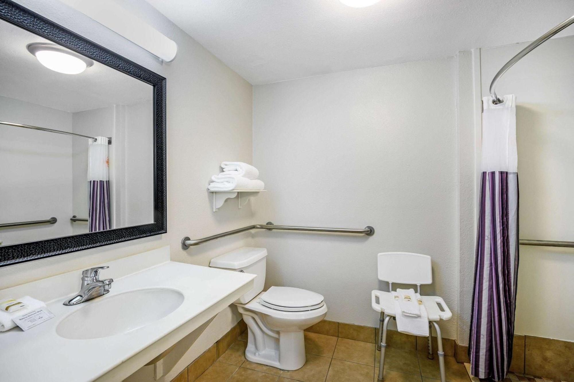La Quinta By Wyndham Myrtle Beach Broadway Area Εξωτερικό φωτογραφία